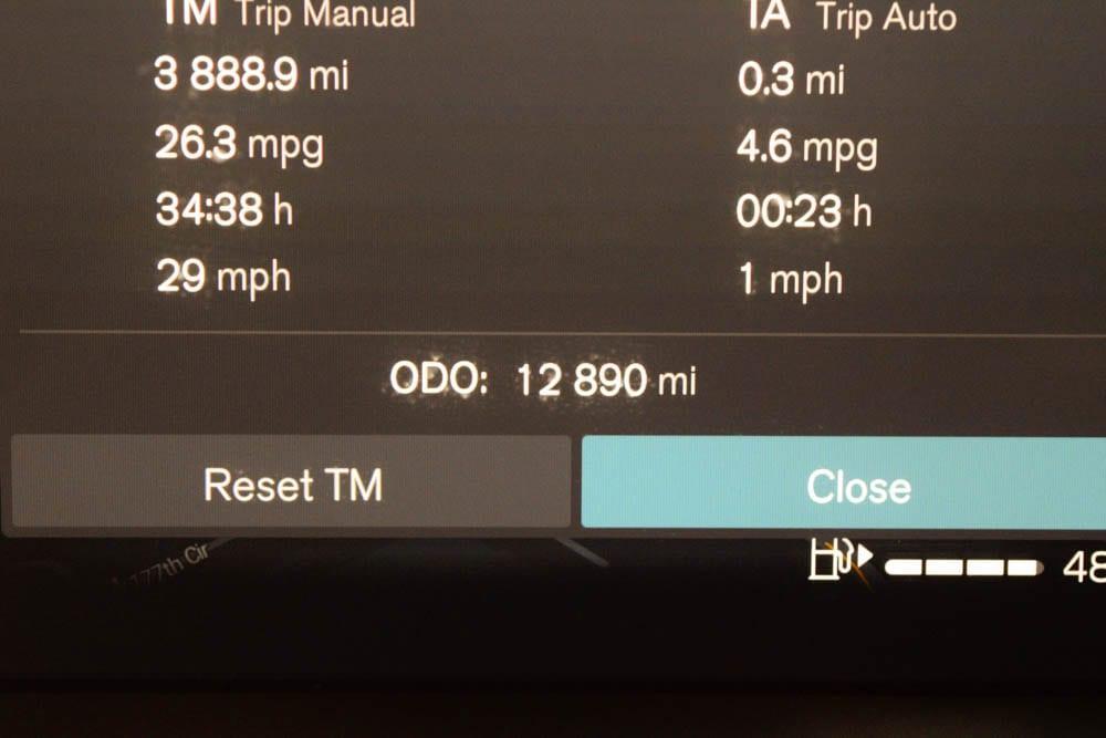 used 2025 Volvo XC60 car, priced at $38,398