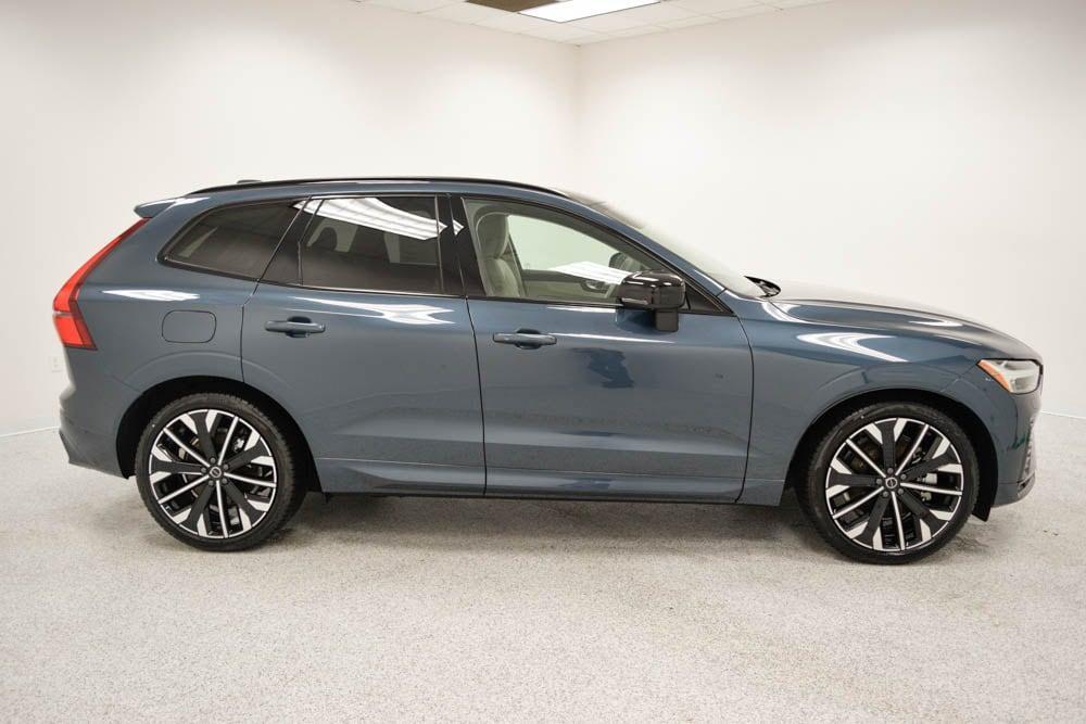 new 2026 Volvo XC60 car, priced at $65,700