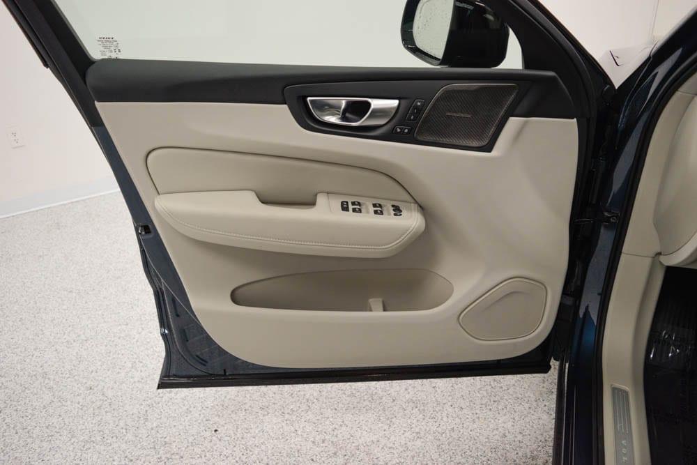 new 2026 Volvo XC60 car, priced at $65,700