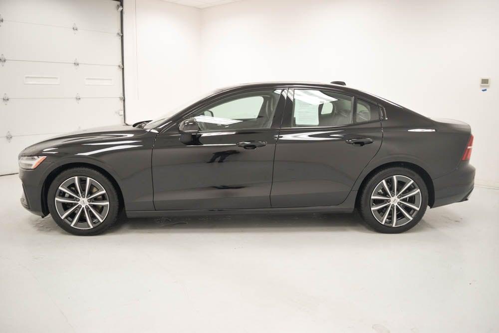 used 2022 Volvo S60 car, priced at $28,799