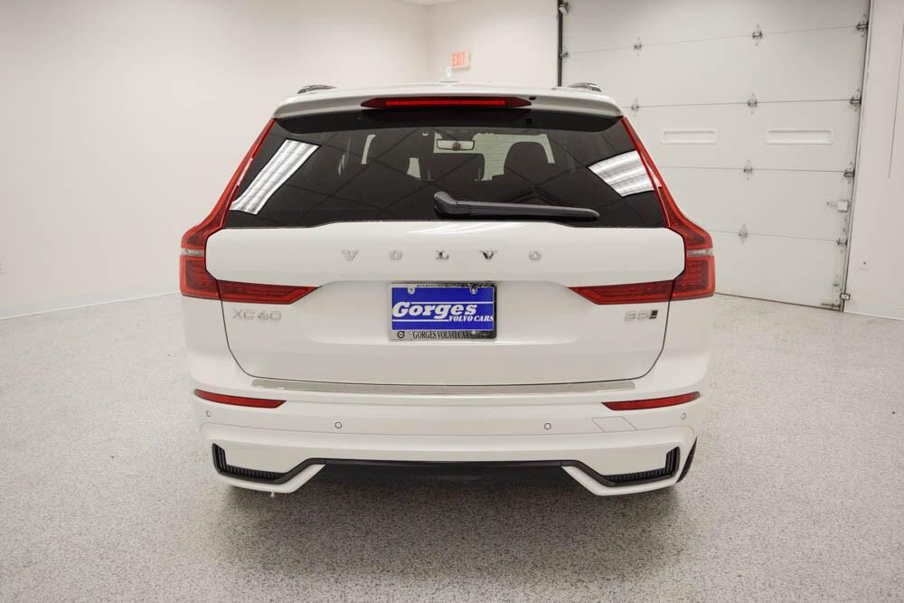 new 2026 Volvo XC60 car, priced at $60,220