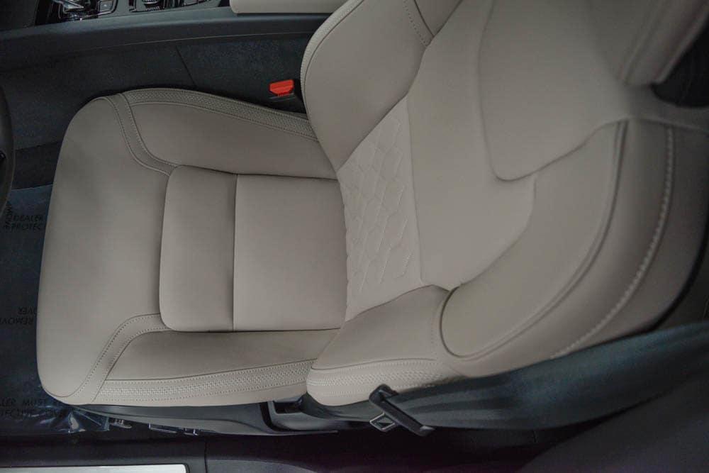 new 2026 Volvo XC60 car, priced at $60,220