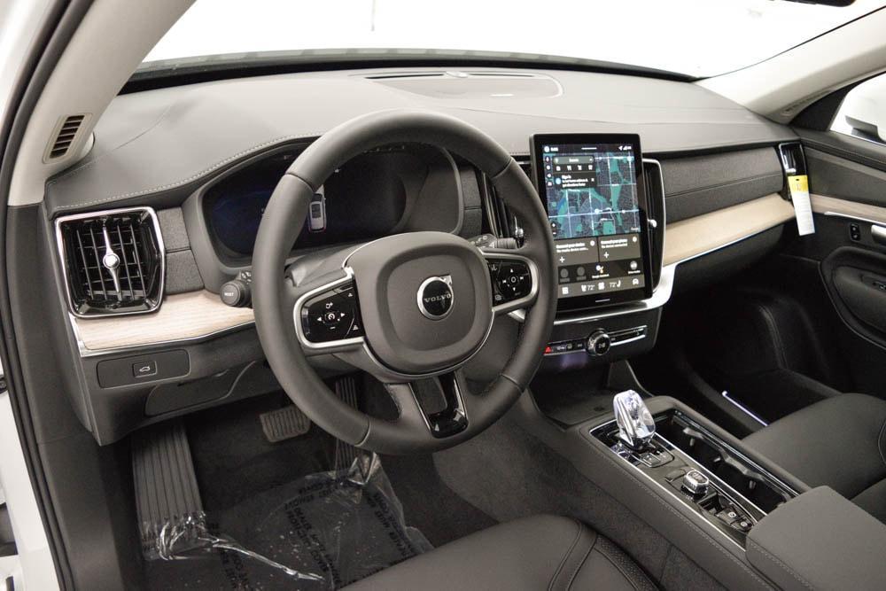 new 2026 Volvo XC90 car, priced at $75,075