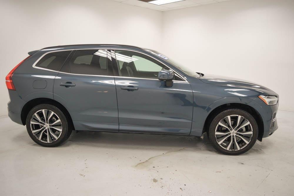 used 2022 Volvo XC60 car, priced at $34,818