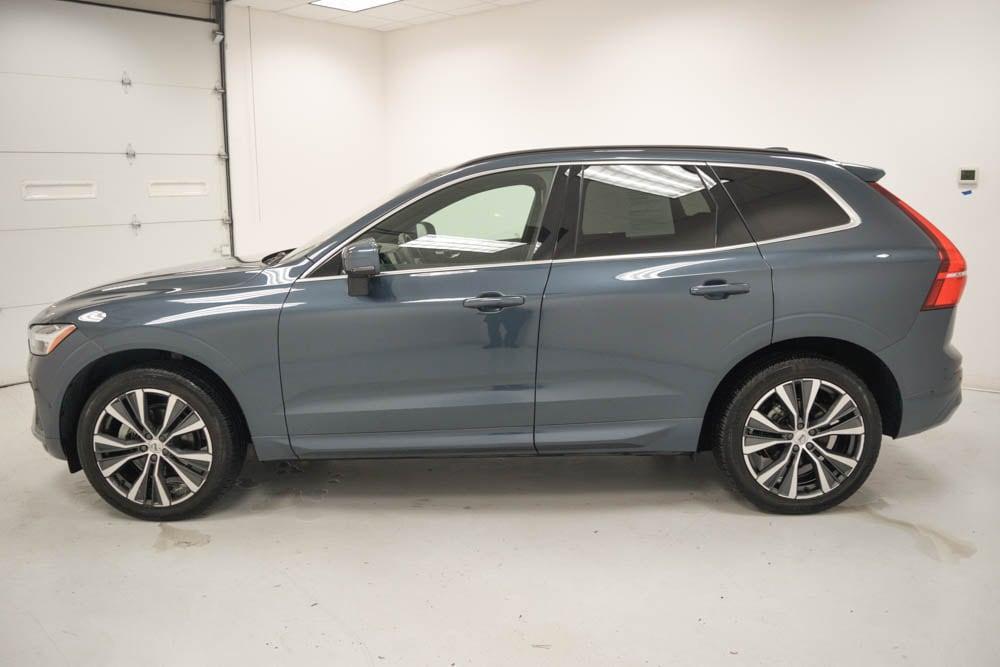 used 2022 Volvo XC60 car, priced at $34,818