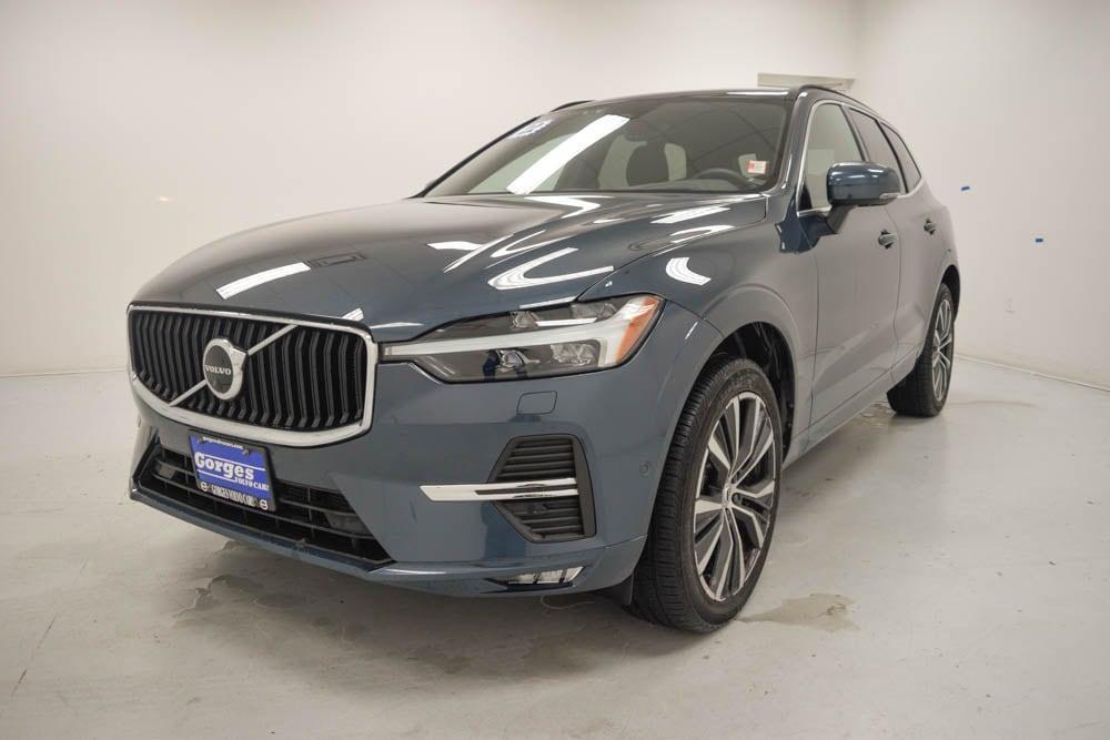 used 2022 Volvo XC60 car, priced at $34,818