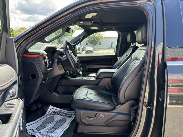 used 2023 Ford Expedition car, priced at $60,000