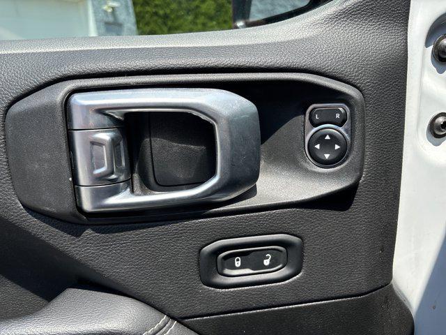 used 2022 Jeep Wrangler Unlimited car, priced at $35,000