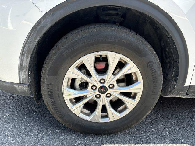 used 2024 Ford Escape car, priced at $23,000