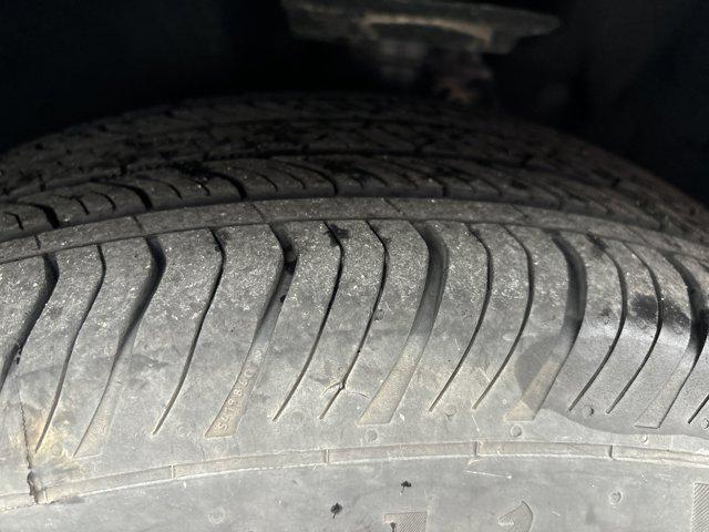 used 2024 Ford Escape car, priced at $25,400