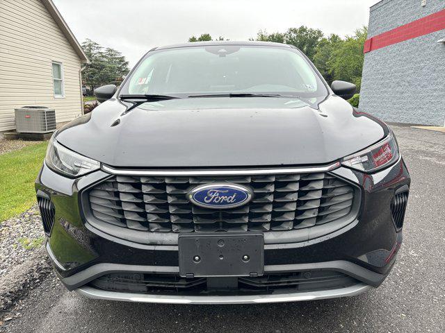 used 2024 Ford Escape car, priced at $25,400