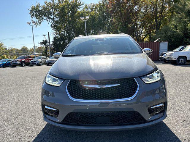 used 2022 Chrysler Pacifica car, priced at $32,000