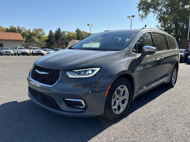 used 2022 Chrysler Pacifica car, priced at $32,000