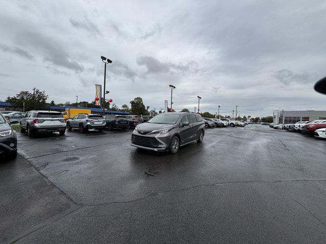 used 2021 Toyota Sienna car, priced at $39,888