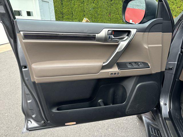 used 2022 Lexus GX 460 car, priced at $44,500