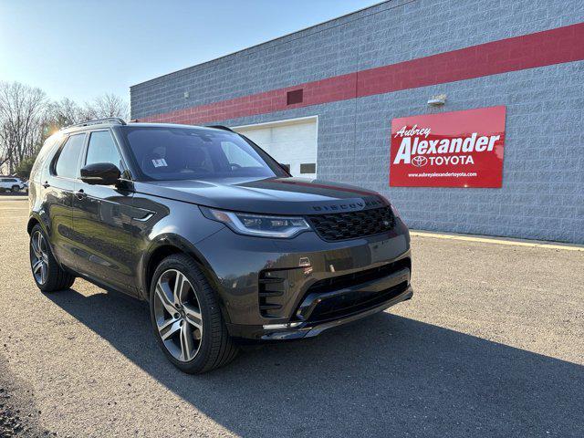 used 2023 Land Rover Discovery car, priced at $56,000