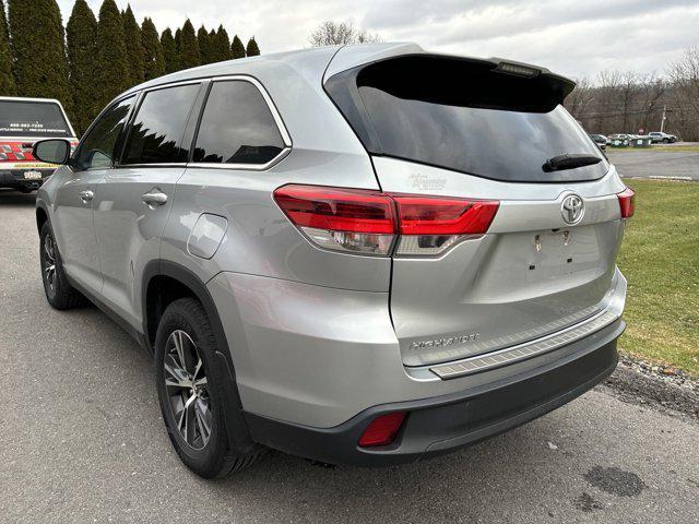 used 2019 Toyota Highlander car, priced at $27,500