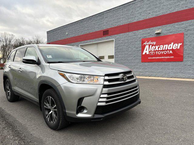 used 2019 Toyota Highlander car, priced at $27,500