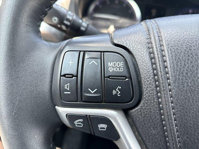 used 2014 Toyota Highlander car, priced at $19,500