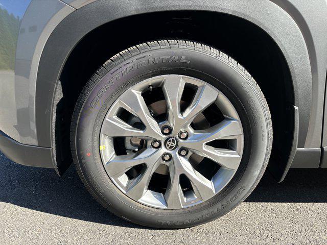new 2025 Toyota Grand Highlander car, priced at $54,443