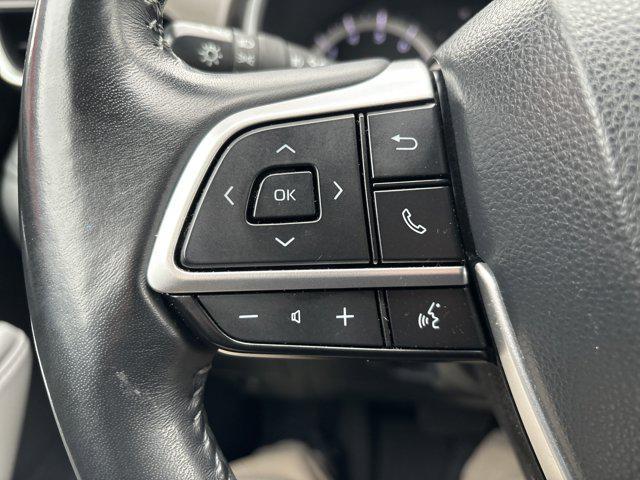 used 2022 Toyota Highlander car, priced at $38,500