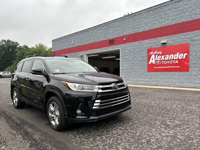used 2017 Toyota Highlander car, priced at $23,200