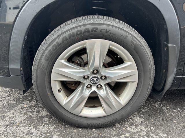 used 2017 Toyota Highlander car, priced at $23,200