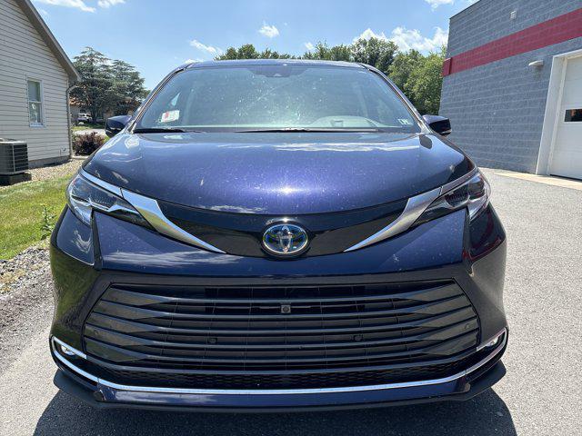 used 2023 Toyota Sienna car, priced at $53,000