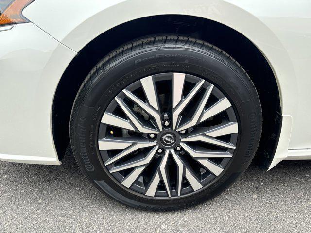 used 2023 Nissan Altima car, priced at $23,500