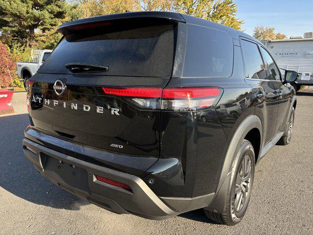 used 2022 Nissan Pathfinder car, priced at $26,000