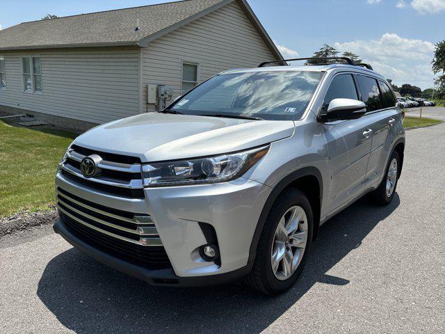 used 2019 Toyota Highlander car, priced at $26,400