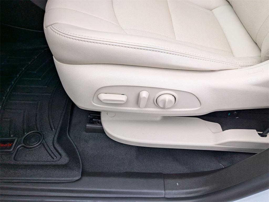 used 2022 Buick Enclave car, priced at $28,800