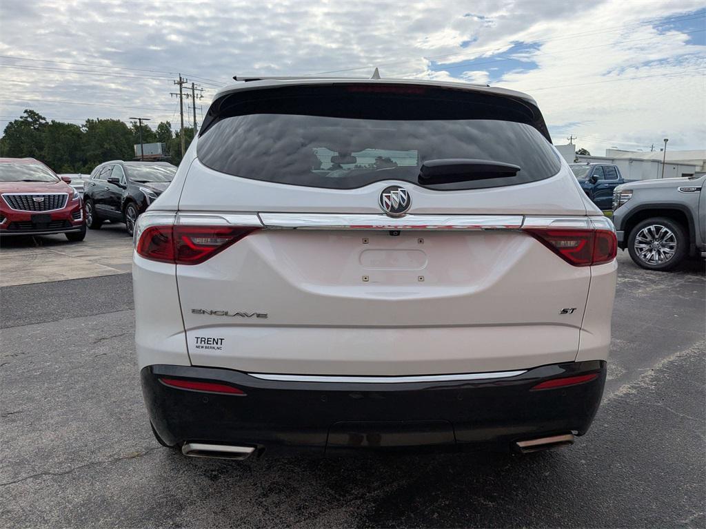used 2022 Buick Enclave car, priced at $28,800