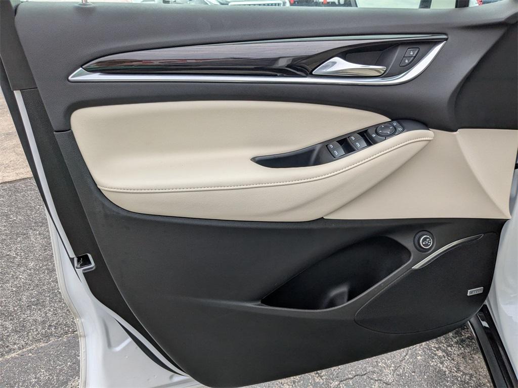 used 2022 Buick Enclave car, priced at $28,800