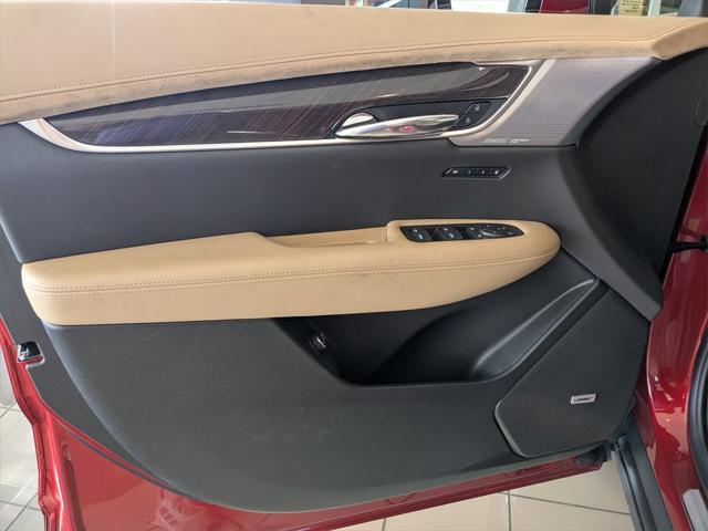 new 2025 Cadillac XT6 car, priced at $74,160