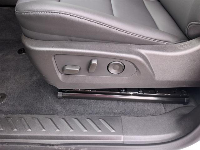 new 2025 GMC Canyon car, priced at $47,265