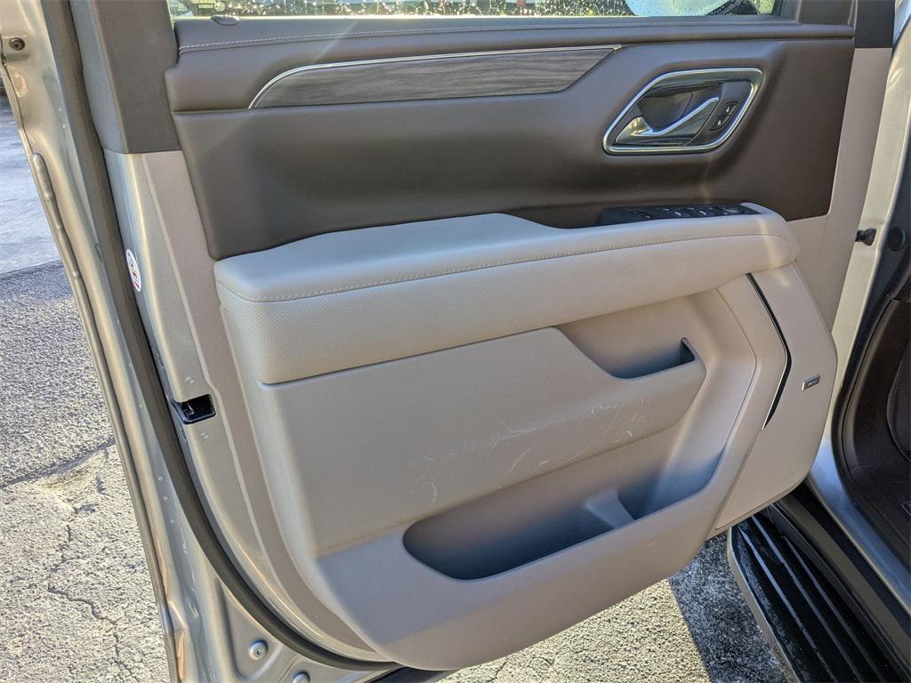 used 2023 GMC Yukon XL car, priced at $62,695