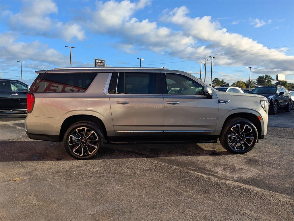 used 2023 GMC Yukon XL car, priced at $62,695