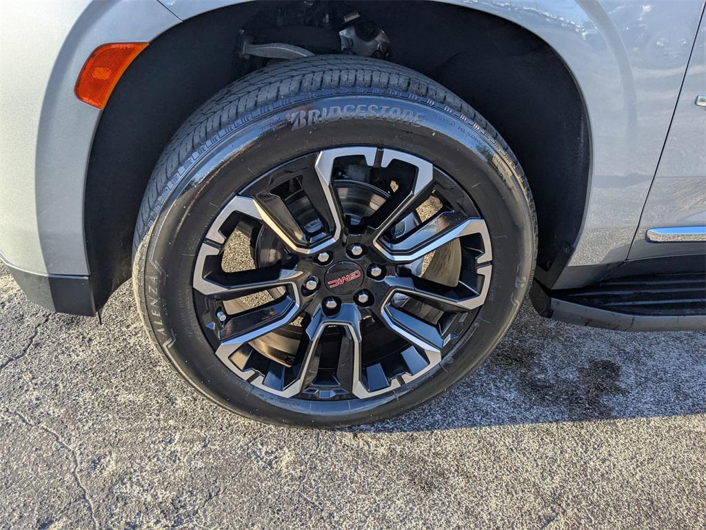 used 2023 GMC Yukon XL car, priced at $62,695