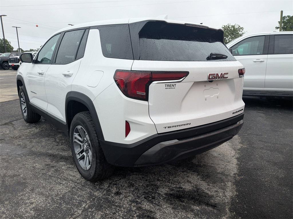 new 2026 GMC Terrain car, priced at $30,240