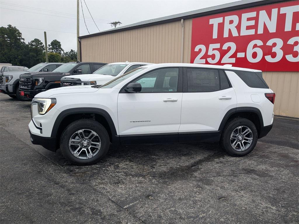 new 2026 GMC Terrain car, priced at $30,240