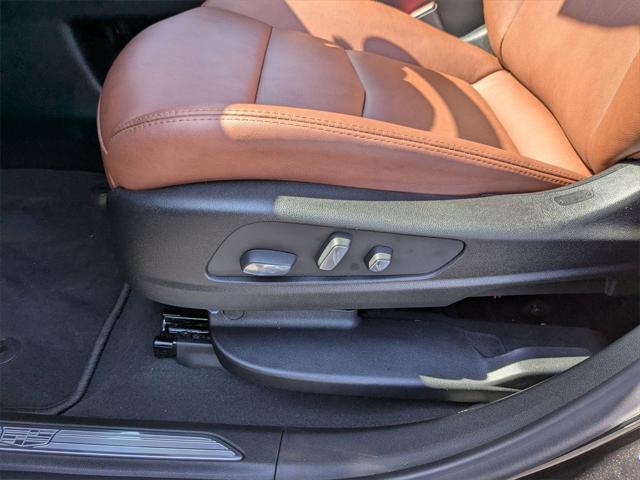 new 2025 Cadillac XT5 car, priced at $54,075