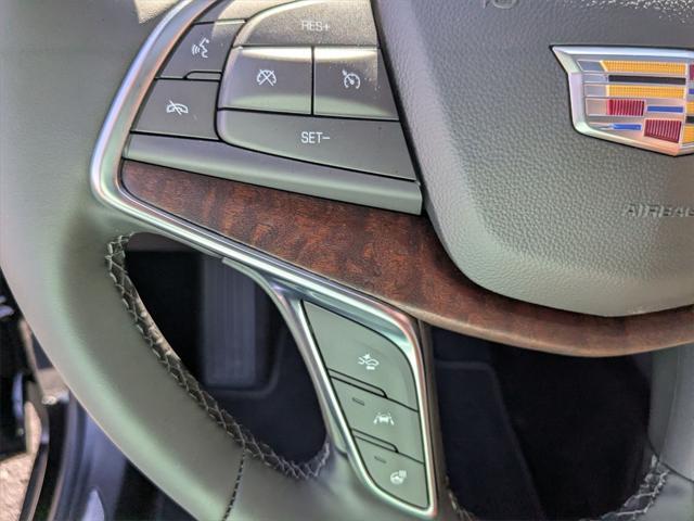 new 2025 Cadillac XT5 car, priced at $54,075