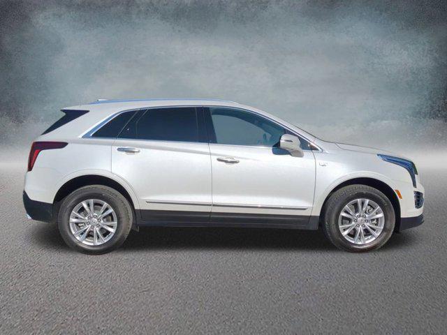 new 2025 Cadillac XT5 car, priced at $46,930