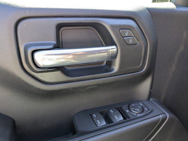 new 2025 GMC Sierra 1500 car, priced at $43,475