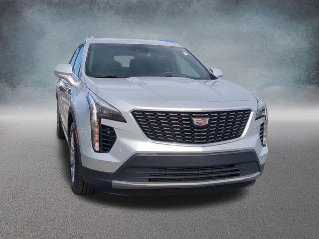 used 2020 Cadillac XT4 car, priced at $18,000