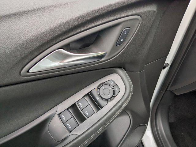 new 2025 Buick Encore GX car, priced at $26,633