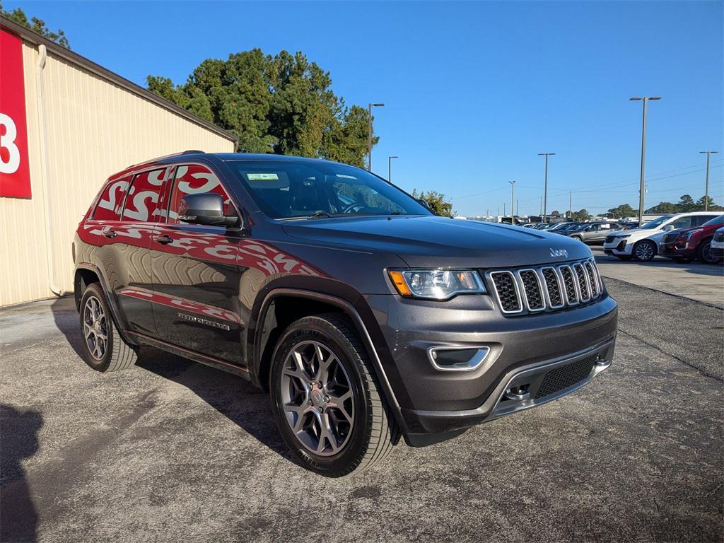 used 2018 Jeep Grand Cherokee car, priced at $16,195
