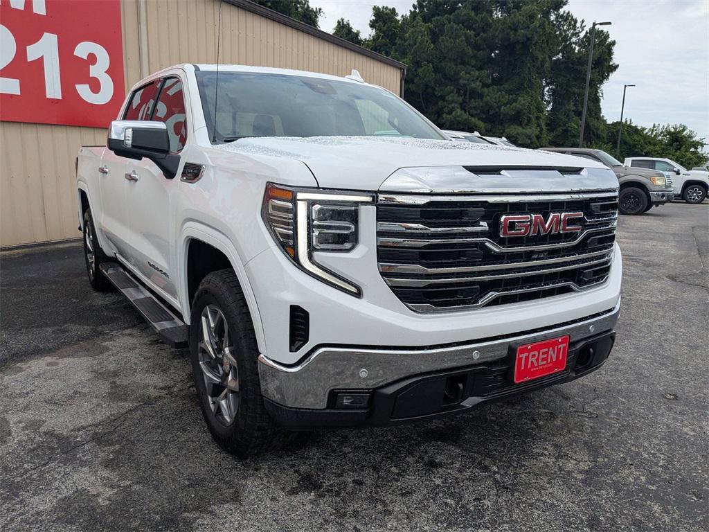 new 2025 GMC Sierra 1500 car, priced at $57,945