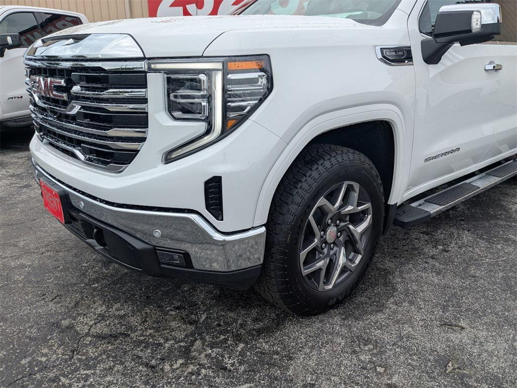 new 2025 GMC Sierra 1500 car, priced at $57,945
